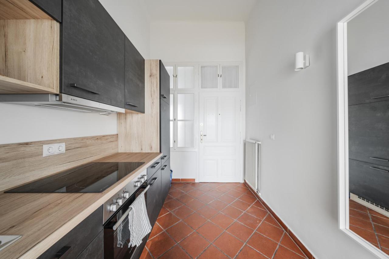 Stylisch Condo In Vienna'S 18Th District Bagian luar foto
