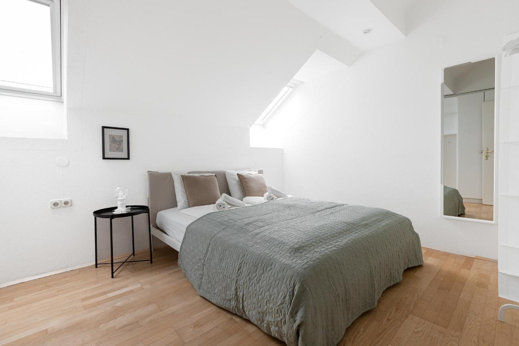Stylisch Condo In Vienna'S 18Th District Bagian luar foto