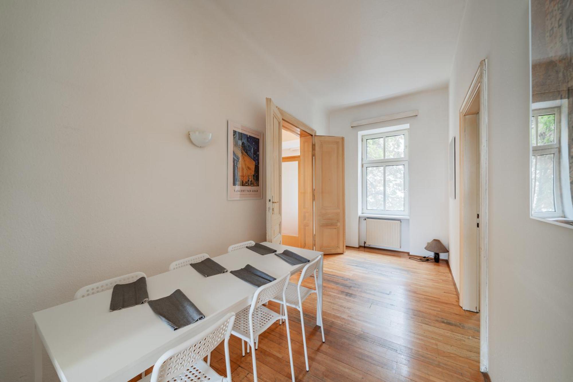 Stylisch Condo In Vienna'S 18Th District Bagian luar foto